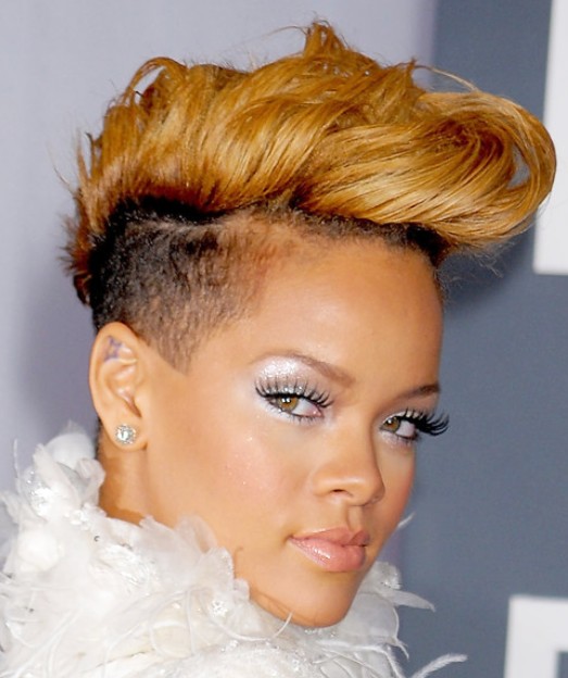 Rihanna-Fauxhawk-Haircut.jpg