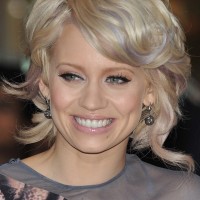 Wavy Hairstyles for mature women