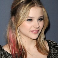 Chloe Grace Moretz Half Up Half Down Hairstyle with Red Streaks