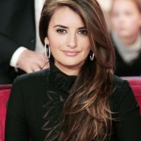Layered side part hairstyle