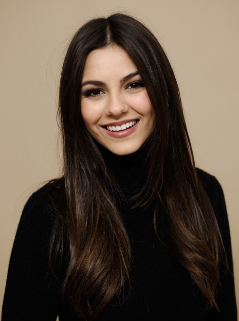 Long Dark Middle Part Hairstyle 2013 Long Dark Middle Part Hairstyle 2013