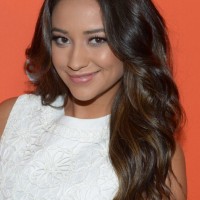 Sexy Long Wavy Hairstyles for Female