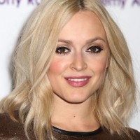 Fearne Cotton Sexy Medium Wavy Hairstyle
