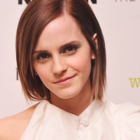 Emma Watson Cute Short Straight Hair Style 2013