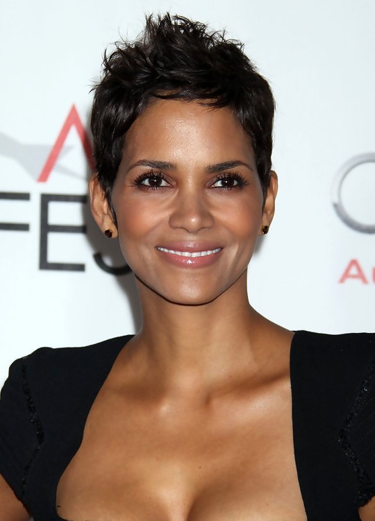 Halle Berry Short Pixie Haircut Hairstyles For Women Over