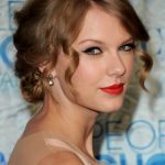 Taylor Swift Pinned Up Ringlets Hairstyles