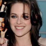 Kristen Stewart Sexy Shoulder Length Wavy Hairstyles