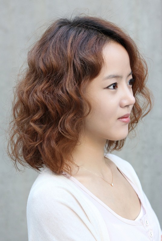 Short Wavy Hairstyles Asian