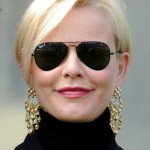Valentina Mezzaroma Short Side Part Blonde Hairstyle