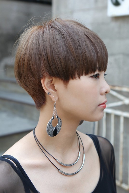 Modern Short Japanese Haircut with Bangs - Mushroom Haircut