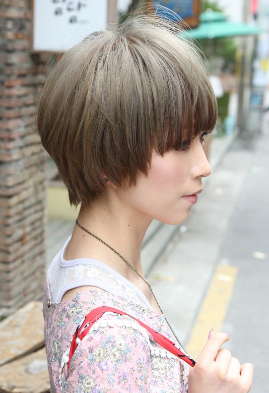 Beautiful Bowl-Cut with Retro Fringe - Short Japanese Hairstyle for