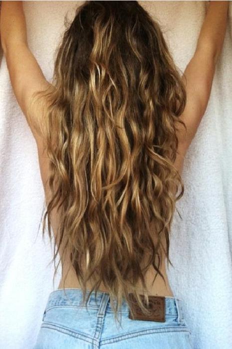 Beachy Waves Back View Of Sexy Long Wavy Beach Hair Hairstyles Weekly 7934