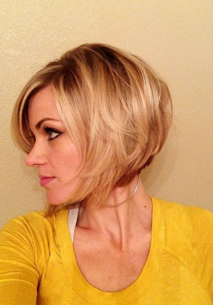 Feminine Short Hairstyle For Women The Layered Bob Cut Hairstyles