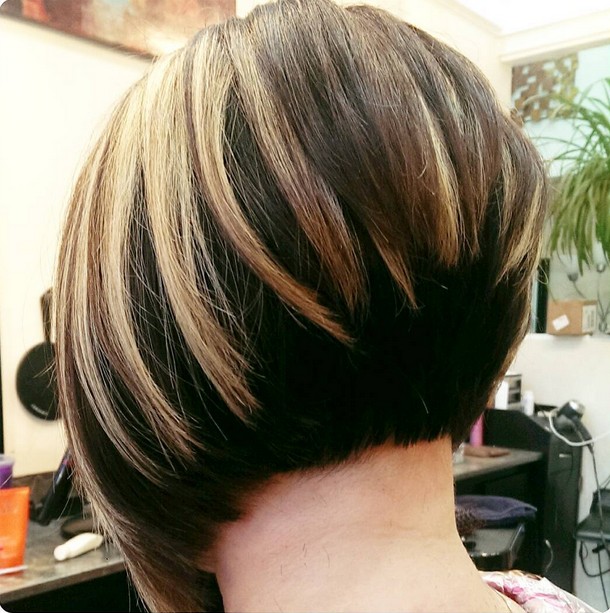 21 Hottest Stacked Bob Hairstyles Hairstyles Weekly 3976