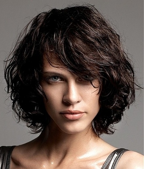 20 Curly Wavy Bob Hairstyles for Women - Hairstyles Weekly
