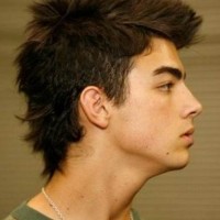 Cool Fauxhawk Hairstyle for Young Guys