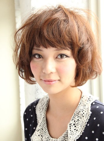 Japan Short Curly Hairstyles