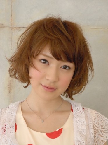 Short Messy Japanese hairstyle - Hairstyles Weekly