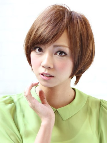 Short Straight Japanese Hairstyle