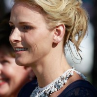 Charlene Wittstock Easy Daily Loose Updo Hairstyle for Summer