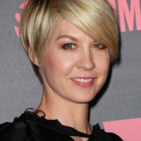 Sexy short blonde haircut with bangs for women