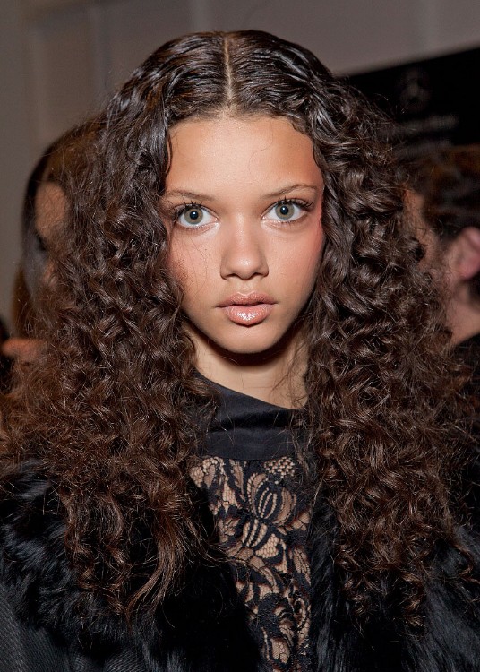 Daily Hairstyles Gorgeous Long Curly Hairstyle From Marina Nery