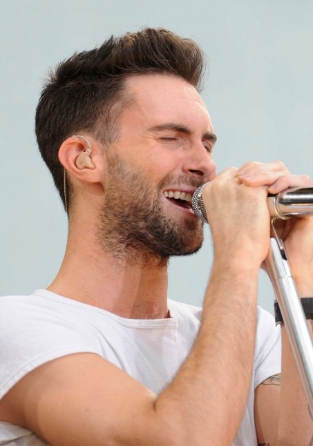 Adam Levine Haircuts - Hairstyles Weekly