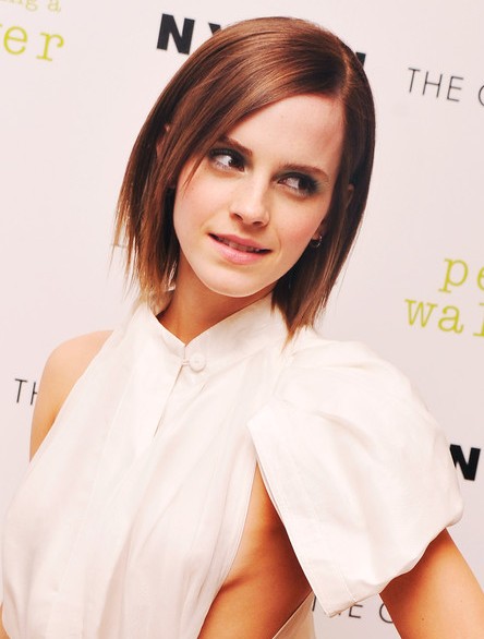 Emma Watson Layered Razor Haircut for Short Hair 