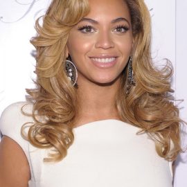 Beyonce Knowles Wavy Hairstyles