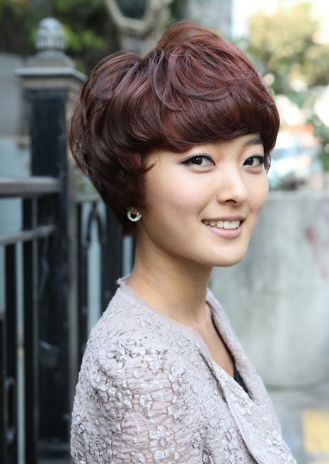 Korean Short Red Hairstyle with Full Bangs
