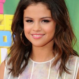 Selena Gomez Medium Length Straight Hairstyle