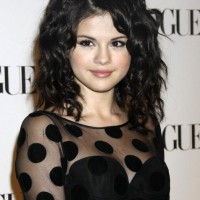 Selena Gomez Hairstyles Weekly