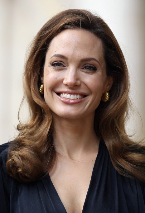 Angelina Jolie's Hairstyles & Hair Colors | Steal Her Style