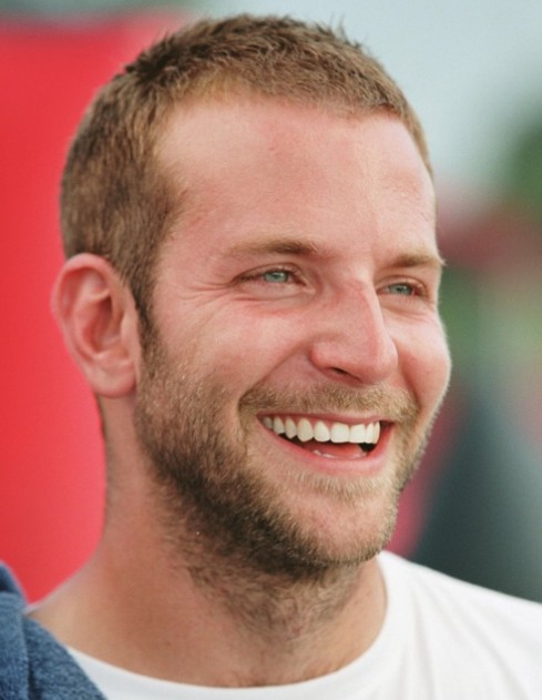 Bradley Cooper Short Buzz Cut: Very Short Haircut for Men 