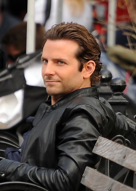 Bradley Cooper Haircut: Cool Brushed Back Hairstyle for 