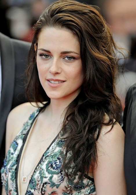 kristen stewart dark brown hair