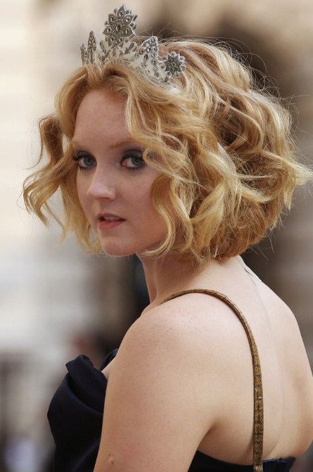 Lily Cole Romantic Short Wavy Hairstyle