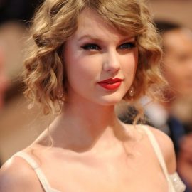 Taylor Swift Cute Curly Updo Hairstyle