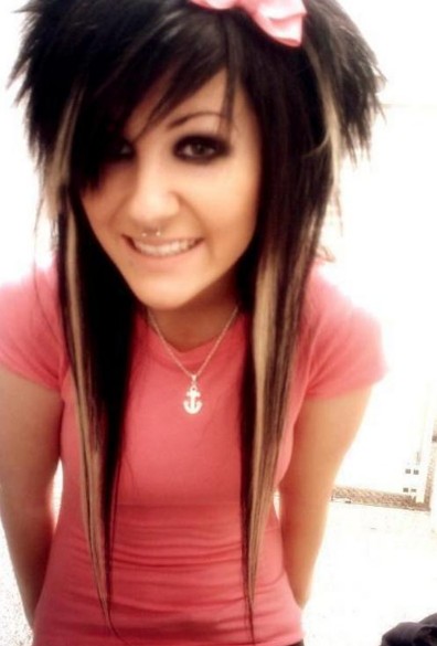 Popular Emo Hairstyles For Long Hair Hairstyles Weekly