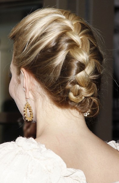 French Braid - Hairstyles Weekly