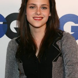 Kristen Stewart Cute Casual Layered Hairstyle
