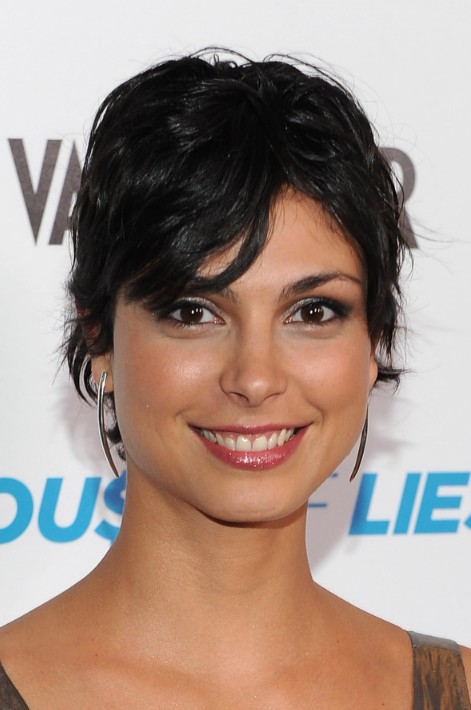 Morena Baccarin Shaggy Layered Short Black Haircut - Hairstyles Weekly