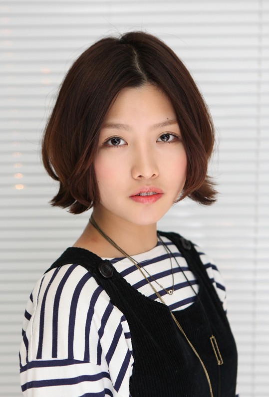 15 Korean Hairstyles for Women That Turn Heads 2023