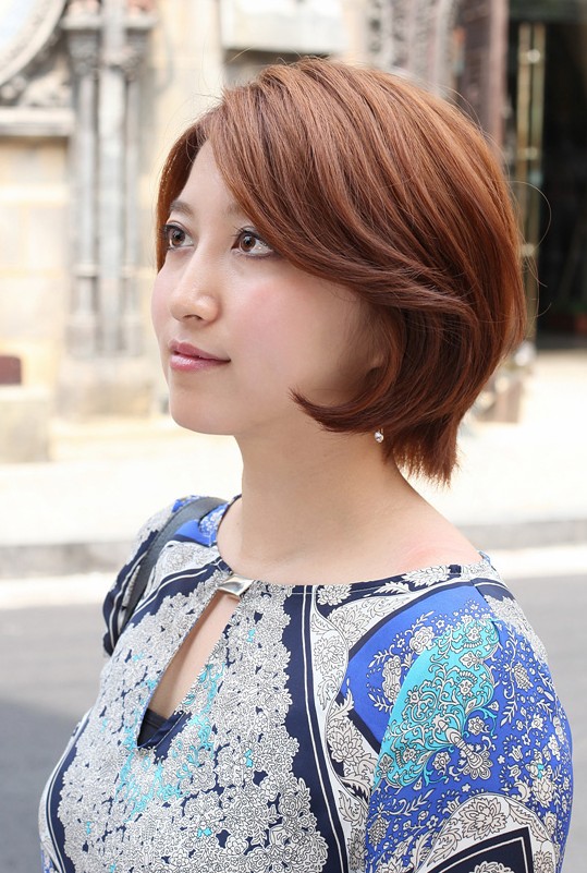 Short Asian Bob Hairstyle for Women - Side View of Layered Bob Cut