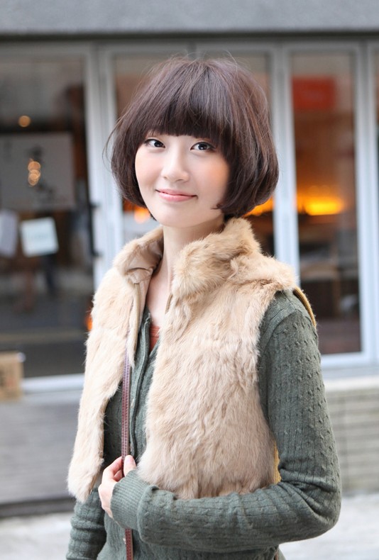 Cute Short Bobs With Bangs