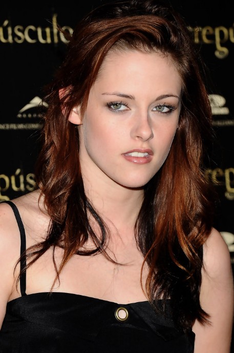 Kristen Stewart Long Wavy Cut  Kristen Stewart Hair Lookbook  StyleBistro