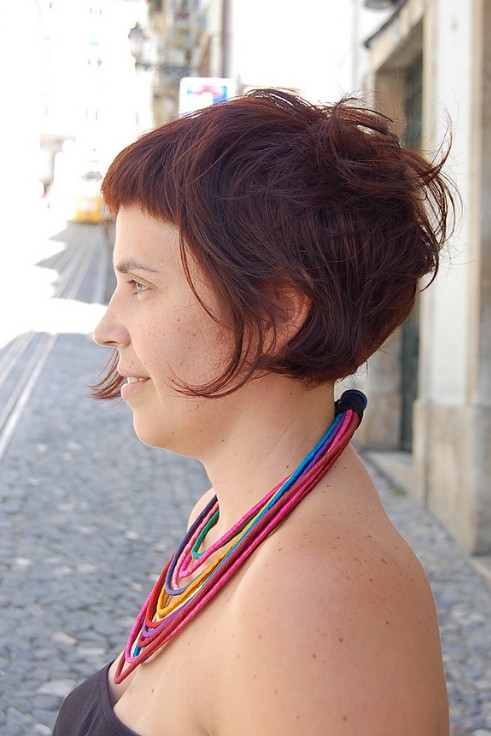 Swirly, Curvy Fringed Bob Cut & Bright Brown Colour - Hairstyles Weekly