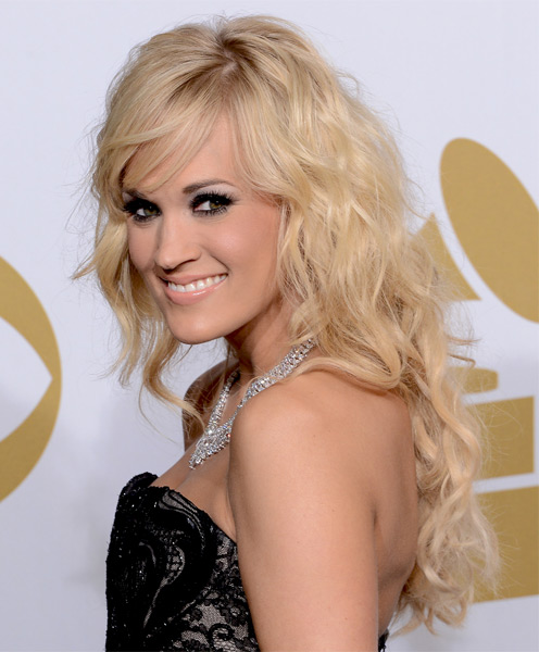 Glamorous Blonde Waves with Fringe - Carrie Underwood 