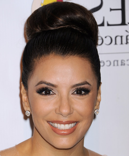 Classic & Cool Bun on Top - Eva Longoria Updos - Hairstyles Weekly