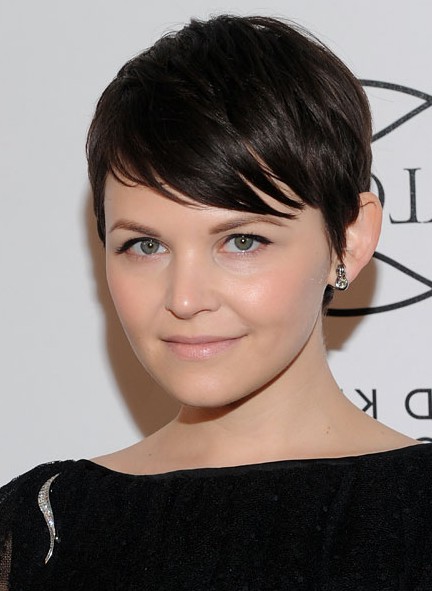 Ginnifer Goodwin cute short black hairstyle with side swept bangs